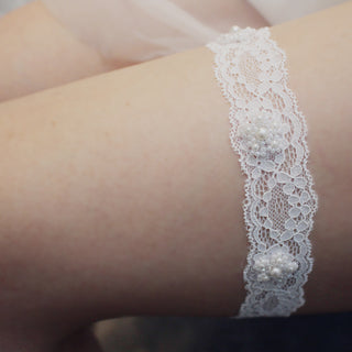 Lace Flower Bridal Thigh Ring Garter